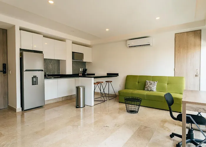 Moderno Cerca De La Playa Y 5ta Avenida! Apartamento *